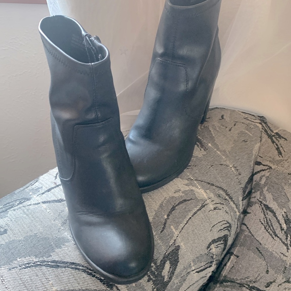 #11 ZIGISOHO BOOT